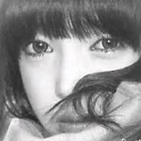 素描头像正脸男孩