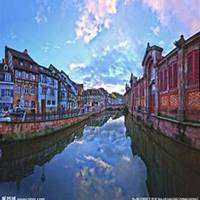 街景情侣头像两张