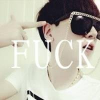 短发吸烟头像霸气头像黑白男生头像图片