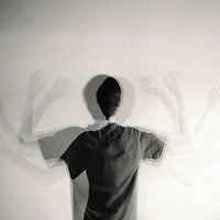 帅气黑白男生头像动漫头像带字