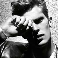 二次元黑白男生头像可爱头像 二次元黑白男生头像可爱头像