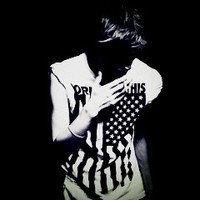 头侧面黑白男生头像图片 头侧面黑白男生头像图片