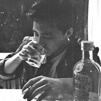 二次元帅黑白男生头像 二次元帅黑白男生头像