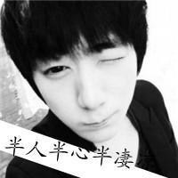 二次元黑白男生头像脸