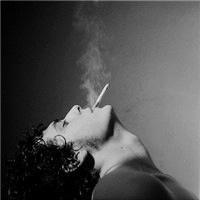 黑白男生头像动漫恐怖图片