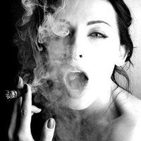 头像霸气动漫黑白女生头像带字头像