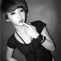 漫画半身头像黑白女生头像吧