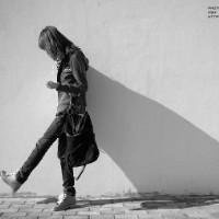 黑白女生头像带字伤感霸气