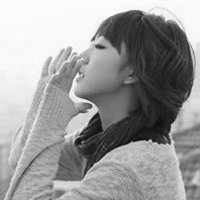 黑白女生头像一男一动漫情侣