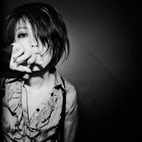 霸气闺蜜头像黑白女生头像