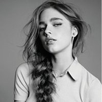 动漫背影黑白女生霸气头像带字