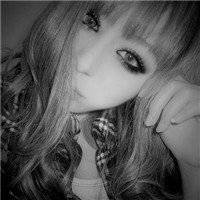 情侣一男一动漫黑白女生头像