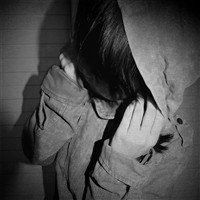 动漫小人物黑白女生头像