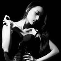 q友乐园黑白女生头像欧美 q友乐园黑白女生头像欧美