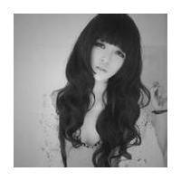 闺蜜黑白女生头像带字