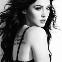 动漫头酷酷黑白女生头像