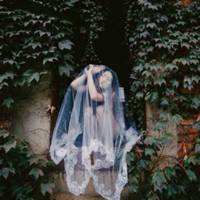 漫画少侧面黑白女生头像