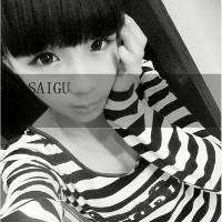 黑白女生头像背影贴吧