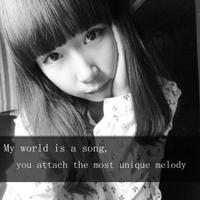 黑白女生头像背影双影