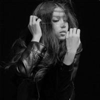 酷动漫黑白女生头像