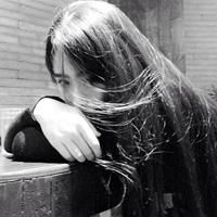 遮脸黑白女生头像