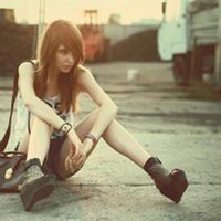 简约个性女生头像