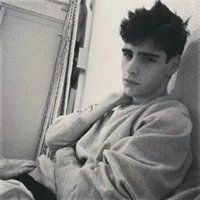 高冷男生头像2018独特