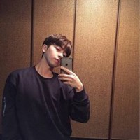 漫画帅气高冷男生头像头像