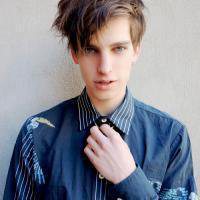 微信头像女霸气高冷男生范 微信头像女霸气高冷男生范