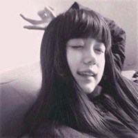 微信头像霸气黑白高冷女生