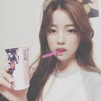 二次元头像高冷女生伤感