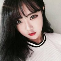 二次元头像高冷女生简约