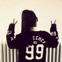 微信头像伤感带字背影女生头像大全