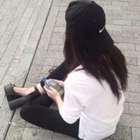 个性背影女生图片高清头像唯美