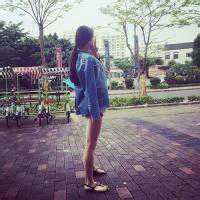 在一起头像背影女生头像