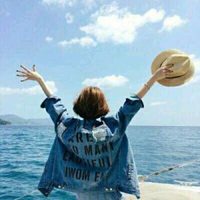 卡通头霸气背影女生头像