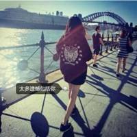 黑白背影女生情侣头像