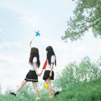 女生闺蜜头像一左一右背影带字