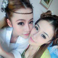 闺蜜头像一对两张动漫可爱红