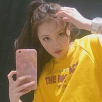 卖萌妹子头像带字图片