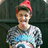 欧美男生纹身墨镜头像霸气头像