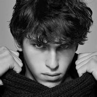 黑白清新头像欧美男生头像