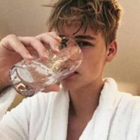 社会霸气欧美男生头像