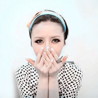 欧美女生蓝色系头像高清大图 欧美女生蓝色系头像高清大图