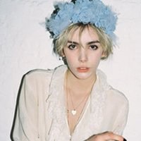 微信头像欧美女生高冷带字