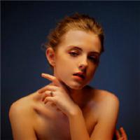 欧美女生带纹身男头像一对