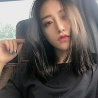 黑白个性霸气欧美女生头像