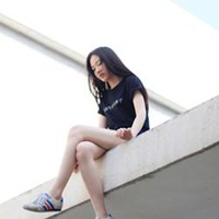 亲吻性感情侣头像