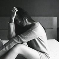 高冷手绘美女头像背影头像