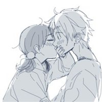 接吻黑白头像女生占更多